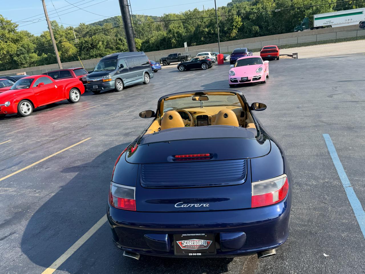 Porsche 911 Carrera 2dr Carrera Cabriolet 6-Spd Manual 2002