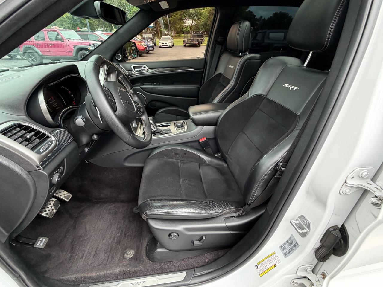 Jeep Grand Cherokee 4WD 4dr SRT 2017