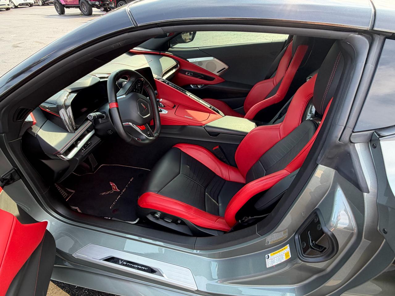 Chevrolet Corvette 2dr Stingray Cpe w/2LT 2022