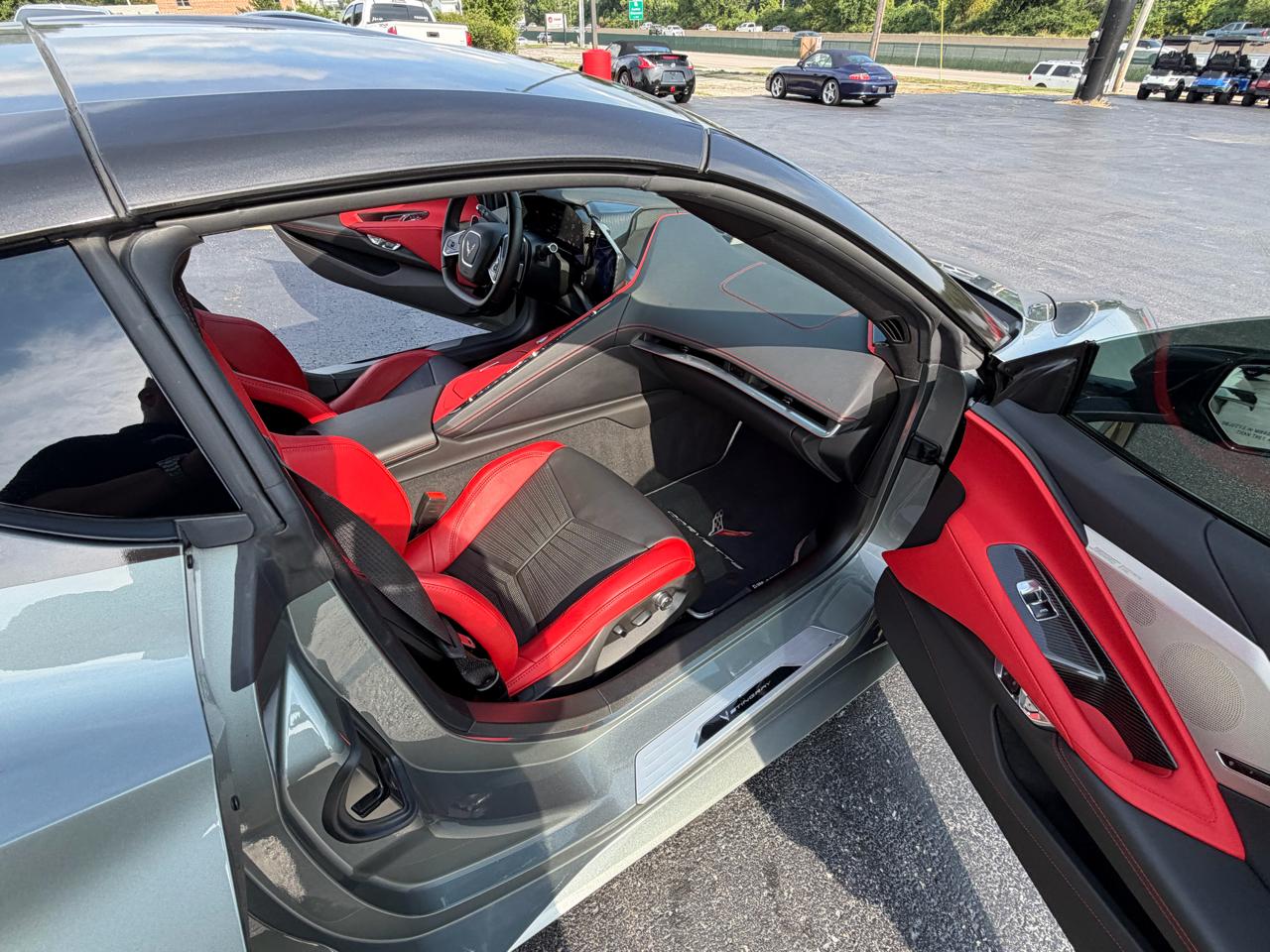 Chevrolet Corvette 2dr Stingray Cpe w/2LT 2022