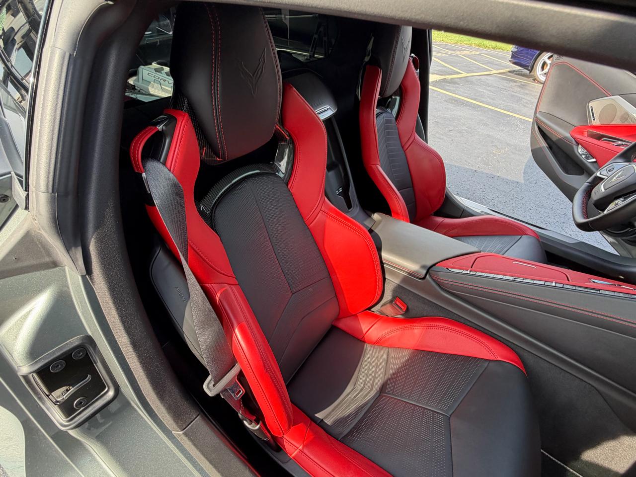 Chevrolet Corvette 2dr Stingray Cpe w/2LT 2022