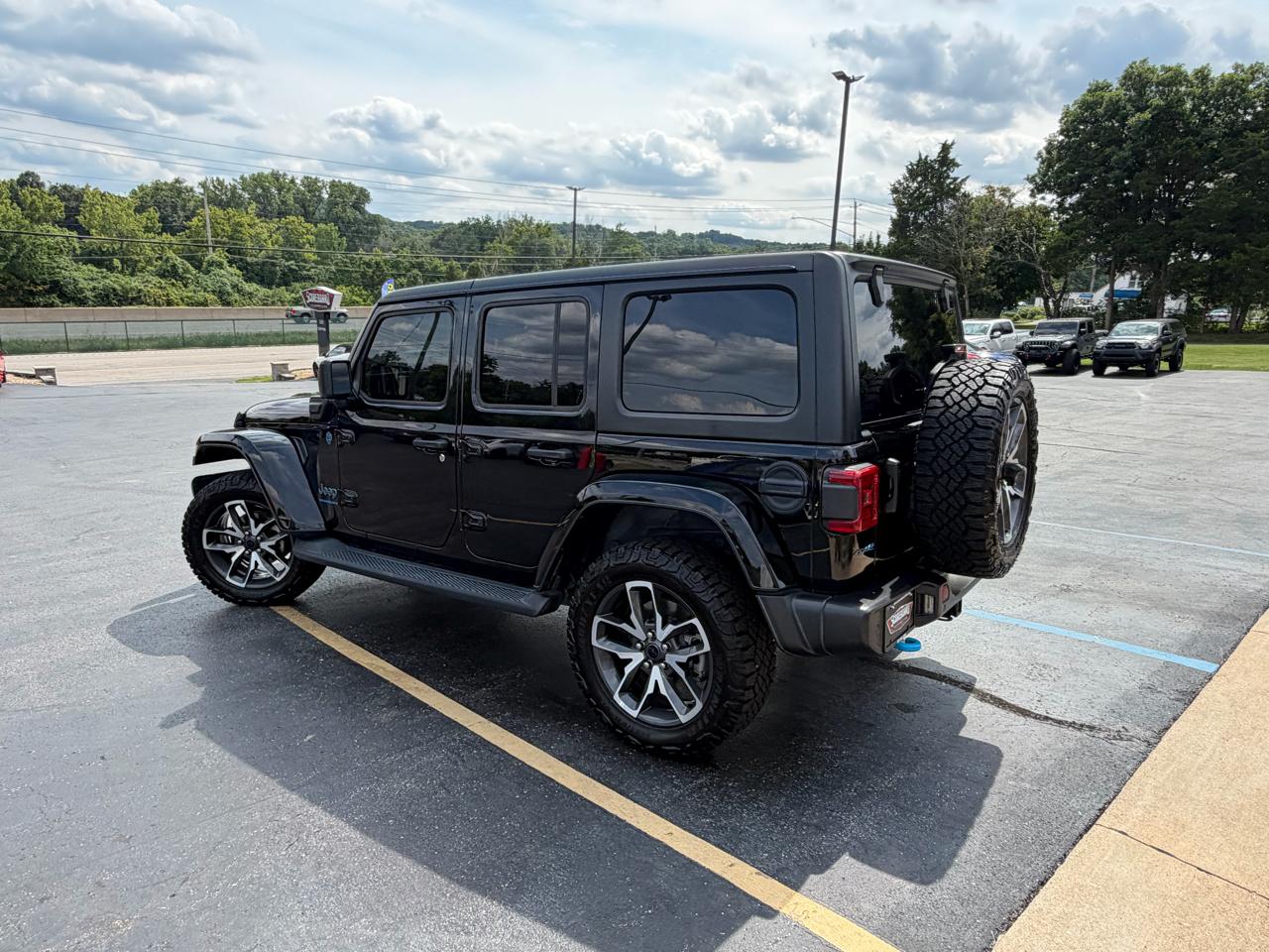 Jeep Wrangler 4xe Sport S 4x4 2024