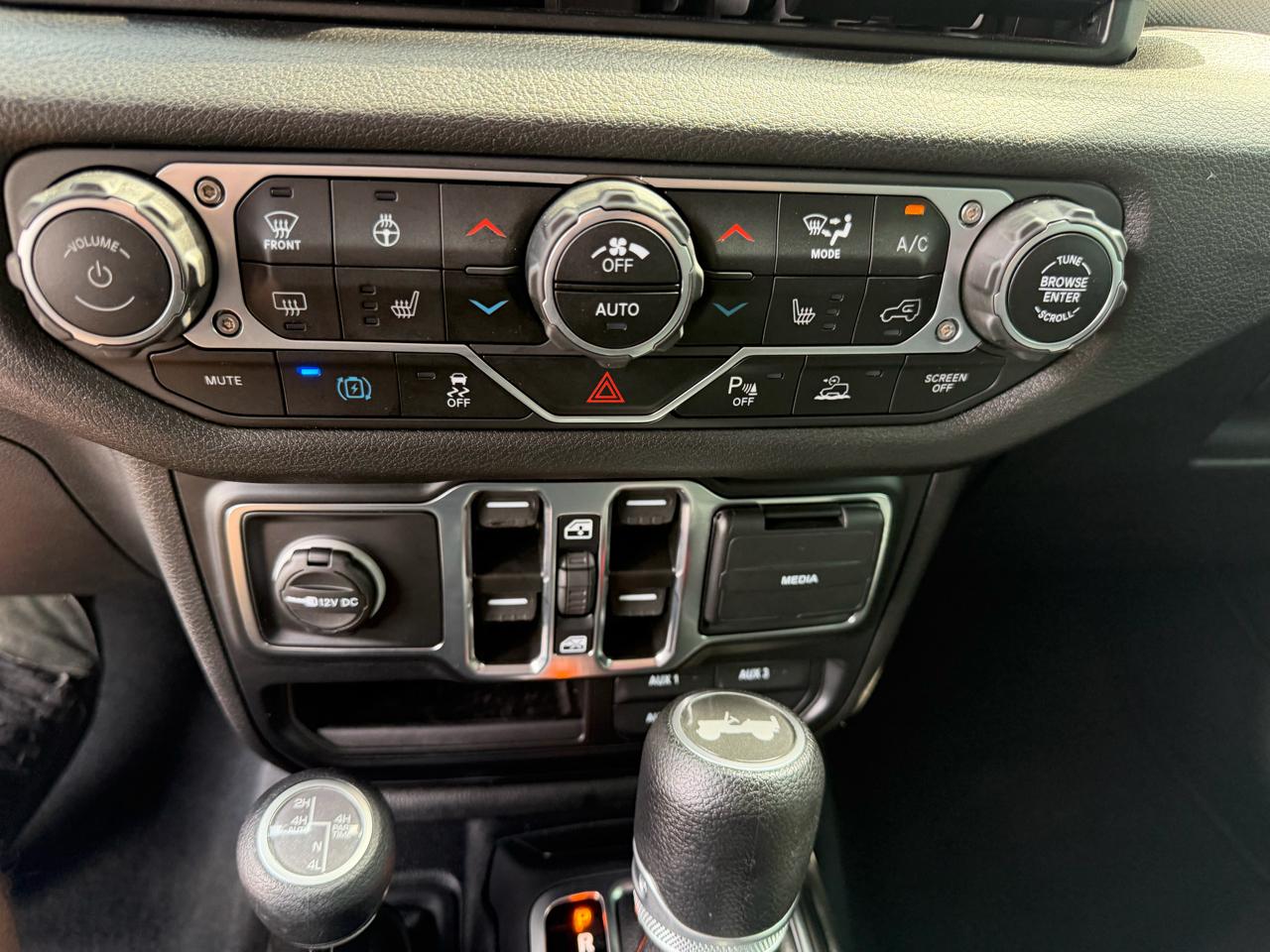 Jeep Wrangler 4xe Sport S 4x4 2024
