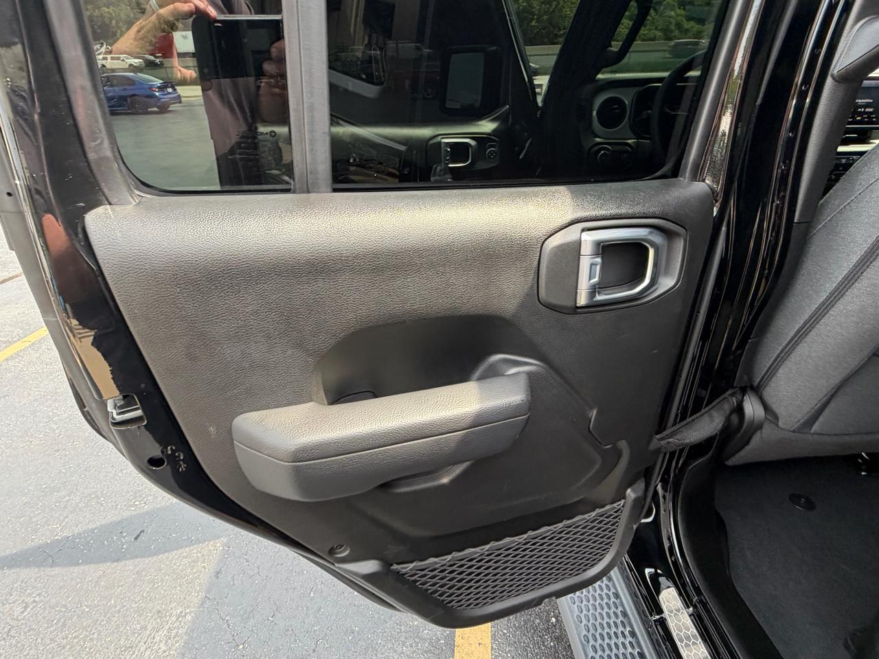 Jeep Wrangler 4xe Sport S 4x4 2024