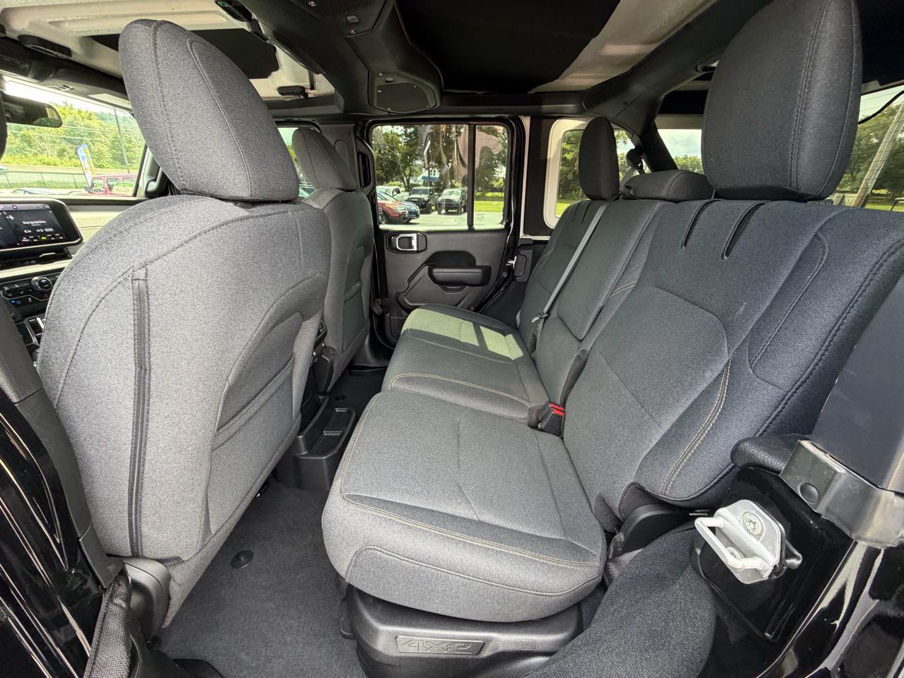 Jeep Wrangler 4xe Sport S 4x4 2024