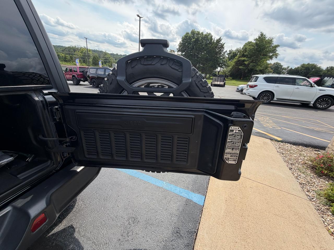 Jeep Wrangler 4xe Sport S 4x4 2024