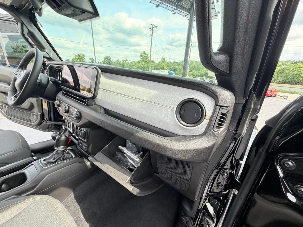 Jeep Wrangler 4xe Sport S 4x4 2024