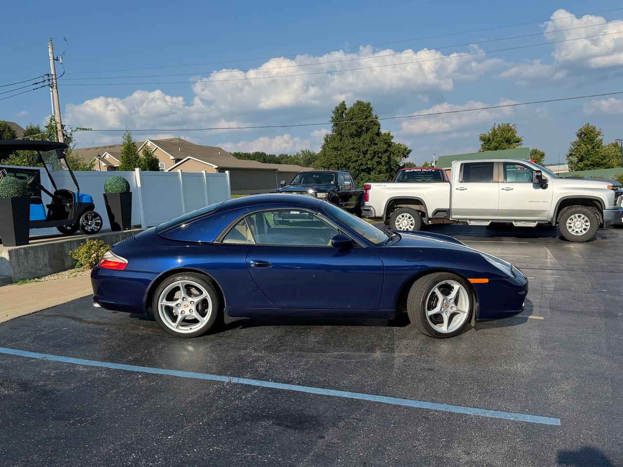 Porsche 911 Carrera 2dr Carrera Cabriolet 6-Spd Manual 2003