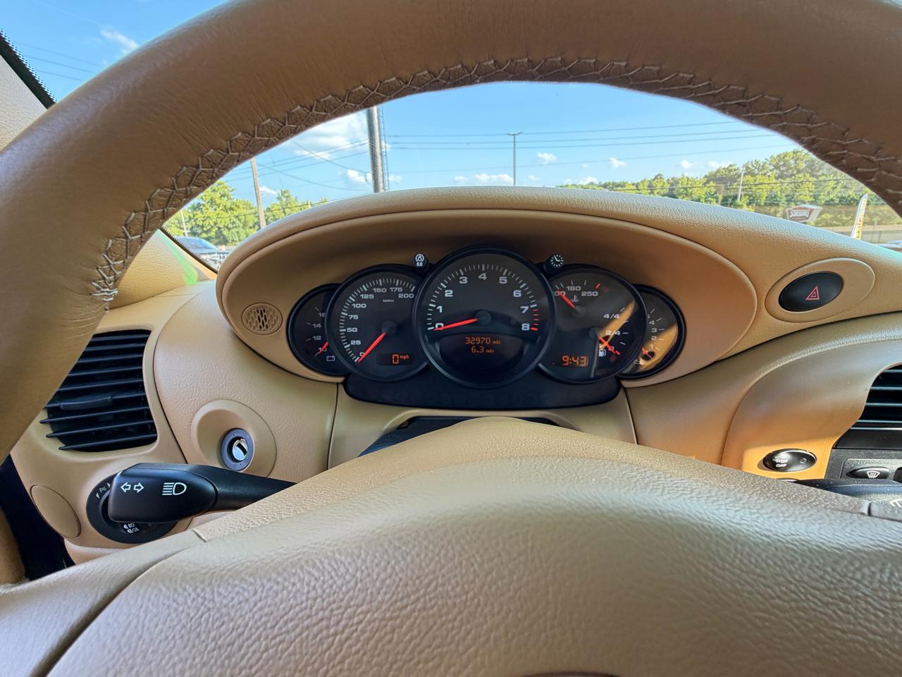Porsche 911 Carrera 2dr Carrera Cabriolet 6-Spd Manual 2003