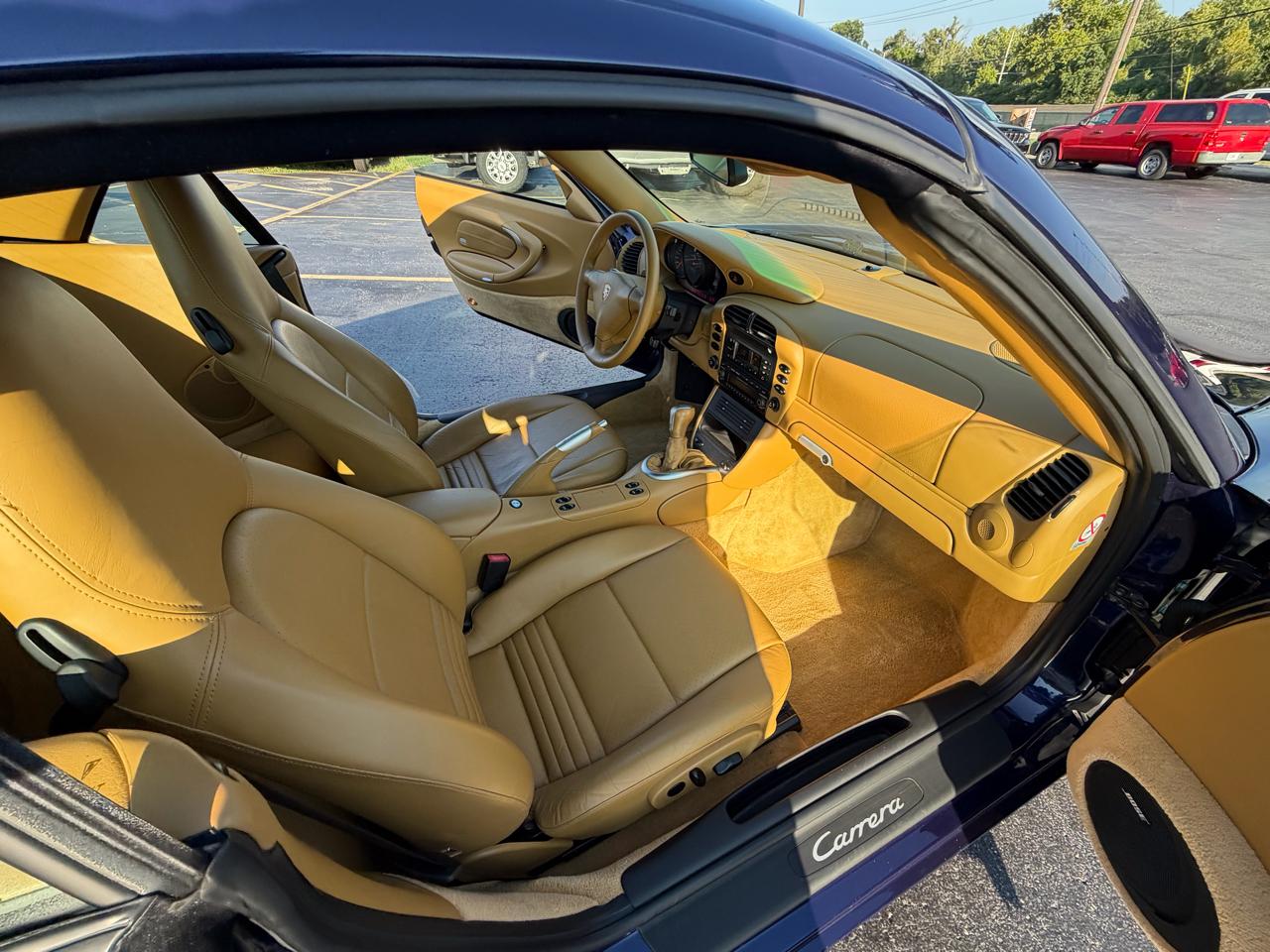 Porsche 911 Carrera 2dr Carrera Cabriolet 6-Spd Manual 2003