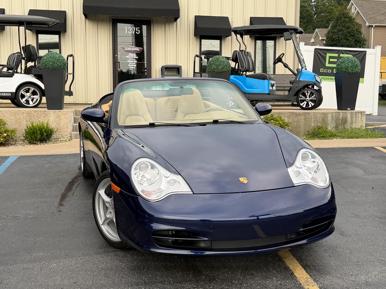 Porsche 911 Carrera 2dr Carrera Cabriolet 6-Spd Manual 2003