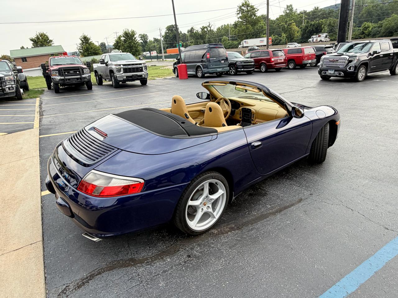 Porsche 911 Carrera 2dr Carrera Cabriolet 6-Spd Manual 2003