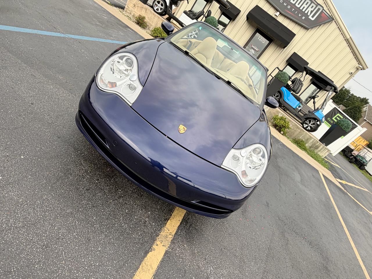 Porsche 911 Carrera 2dr Carrera Cabriolet 6-Spd Manual 2003