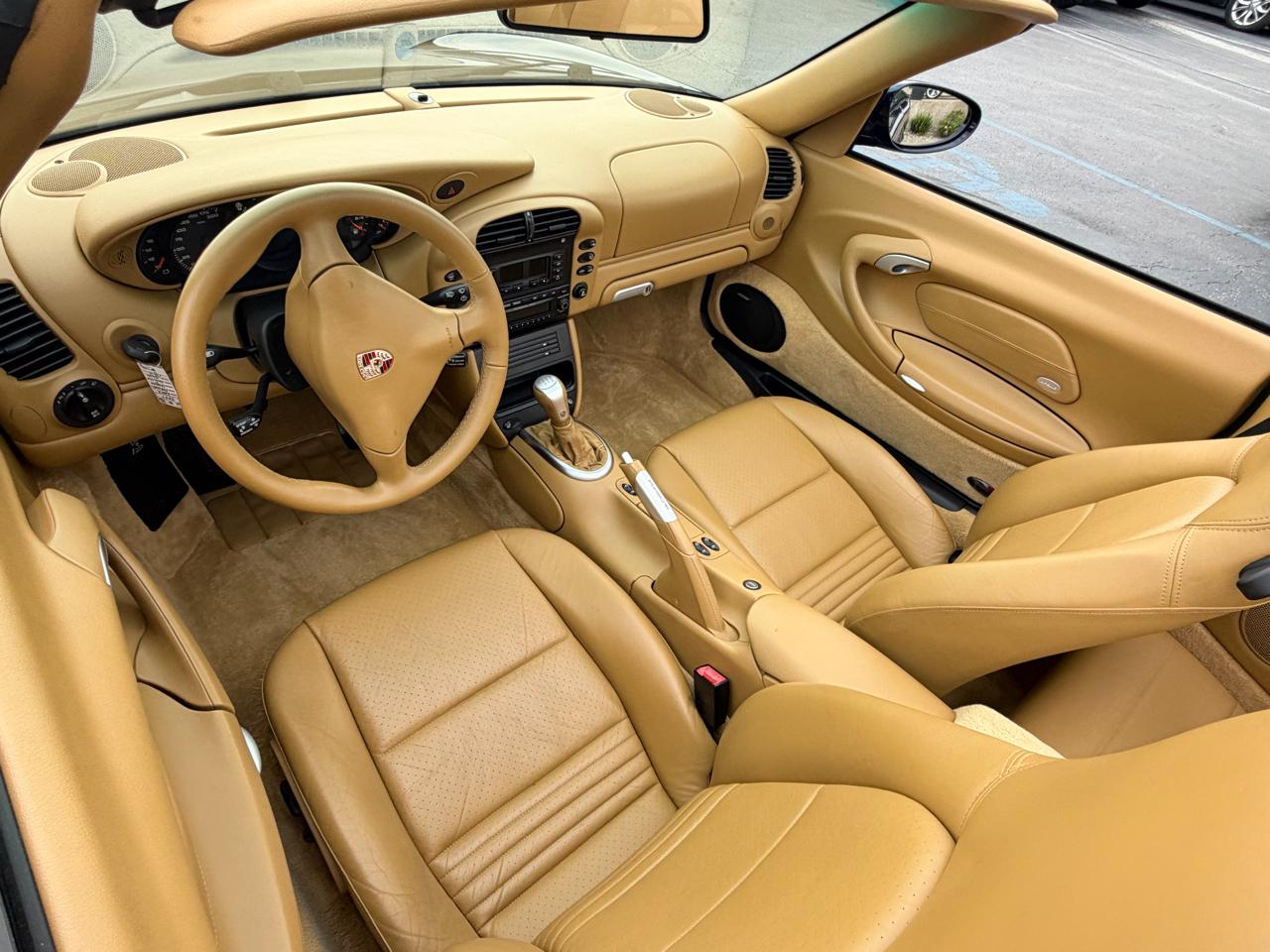 Porsche 911 Carrera 2dr Carrera Cabriolet 6-Spd Manual 2003