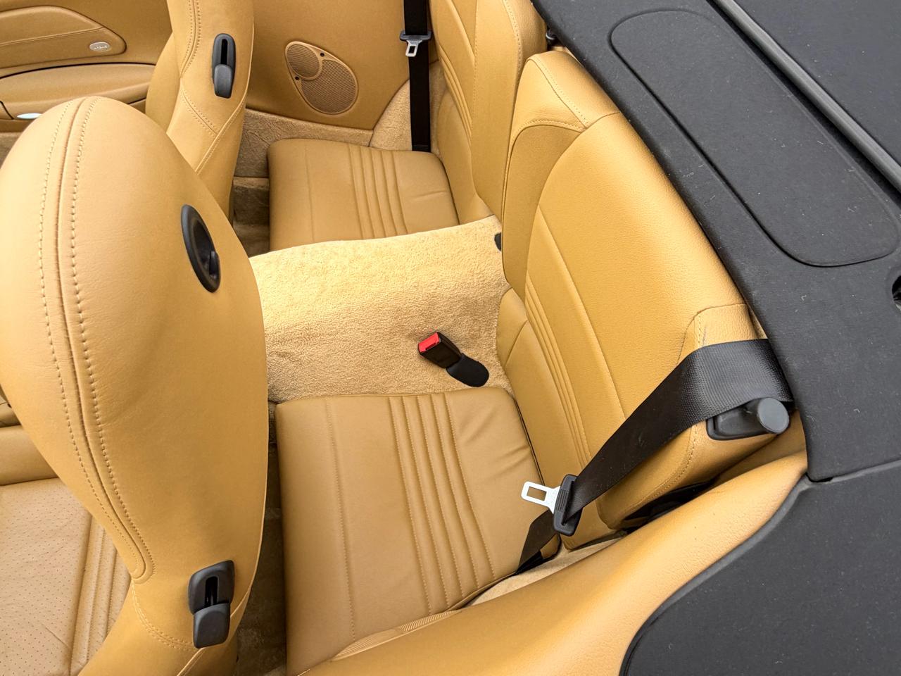 Porsche 911 Carrera 2dr Carrera Cabriolet 6-Spd Manual 2003