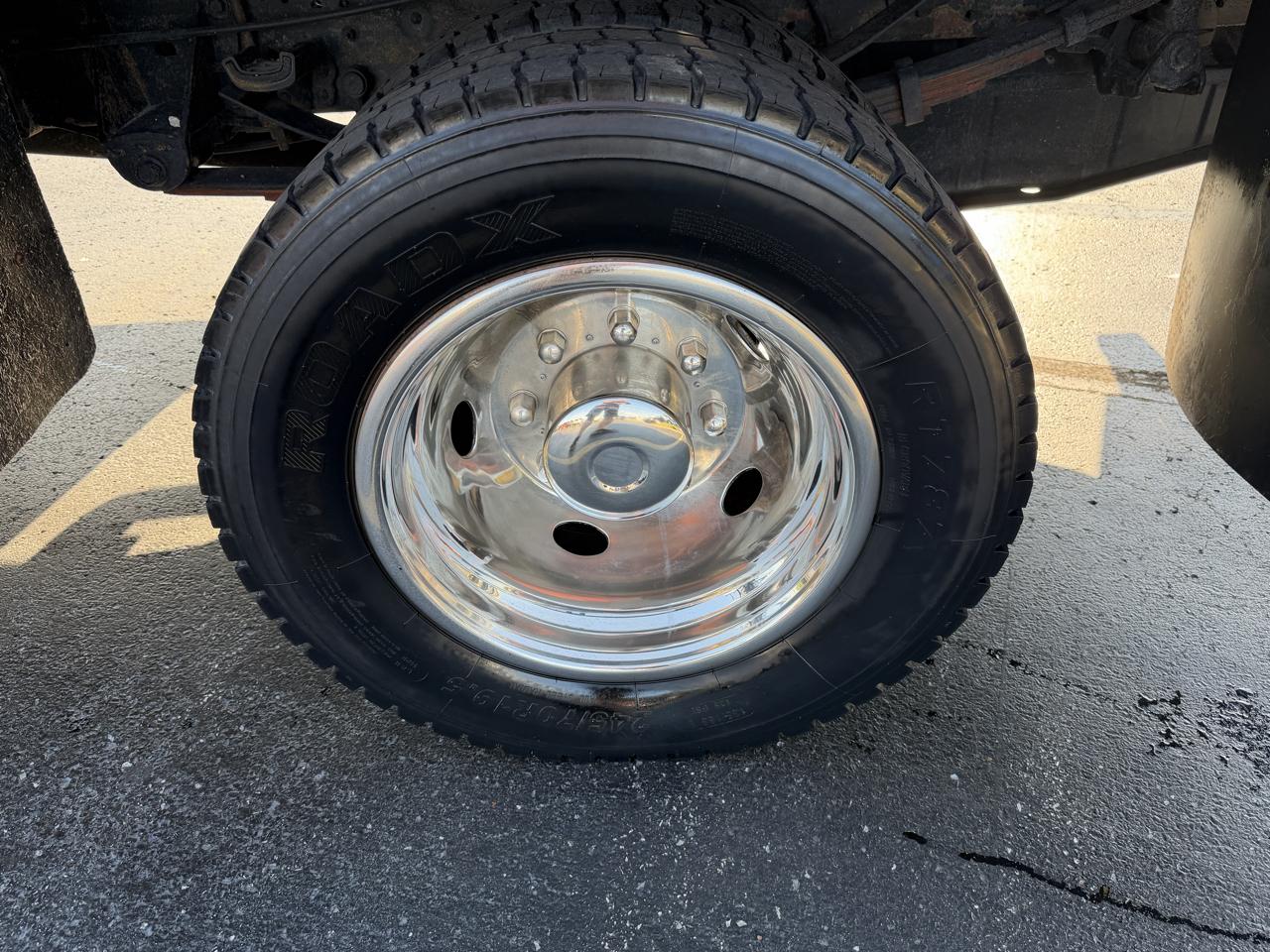 Ford Super Duty F-450 Reg Cab 141" WB XL 2000