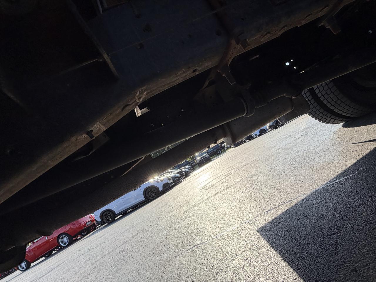 Ford Super Duty F-450 Reg Cab 141" WB XL 2000