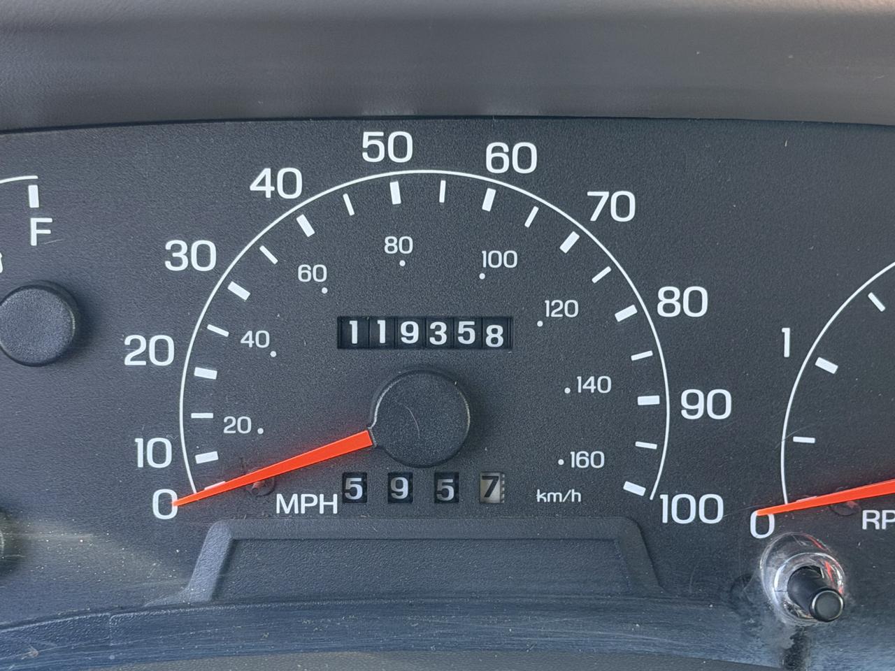 Ford Super Duty F-450 Reg Cab 141" WB XL 2000
