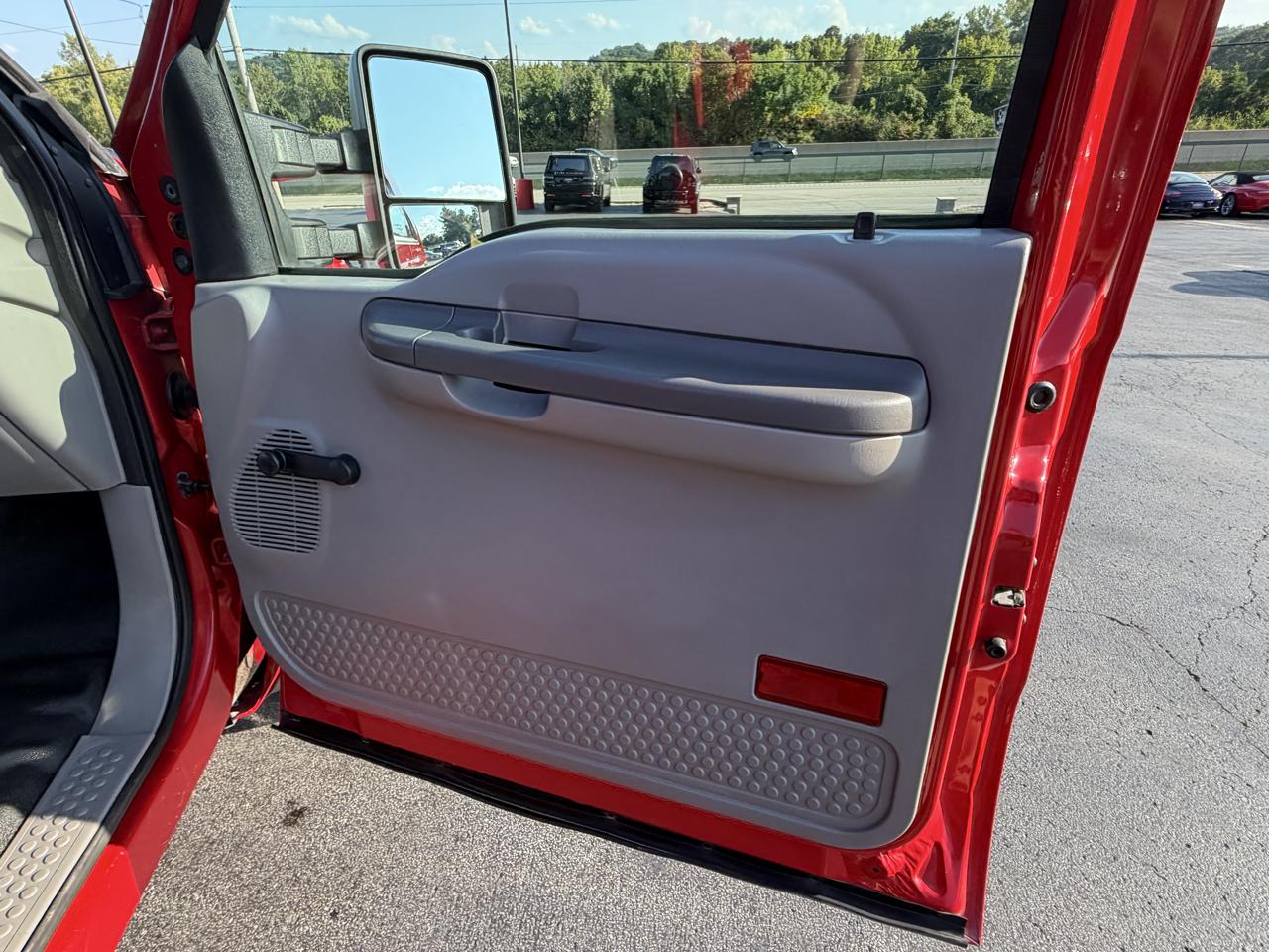 Ford Super Duty F-450 Reg Cab 141" WB XL 2000