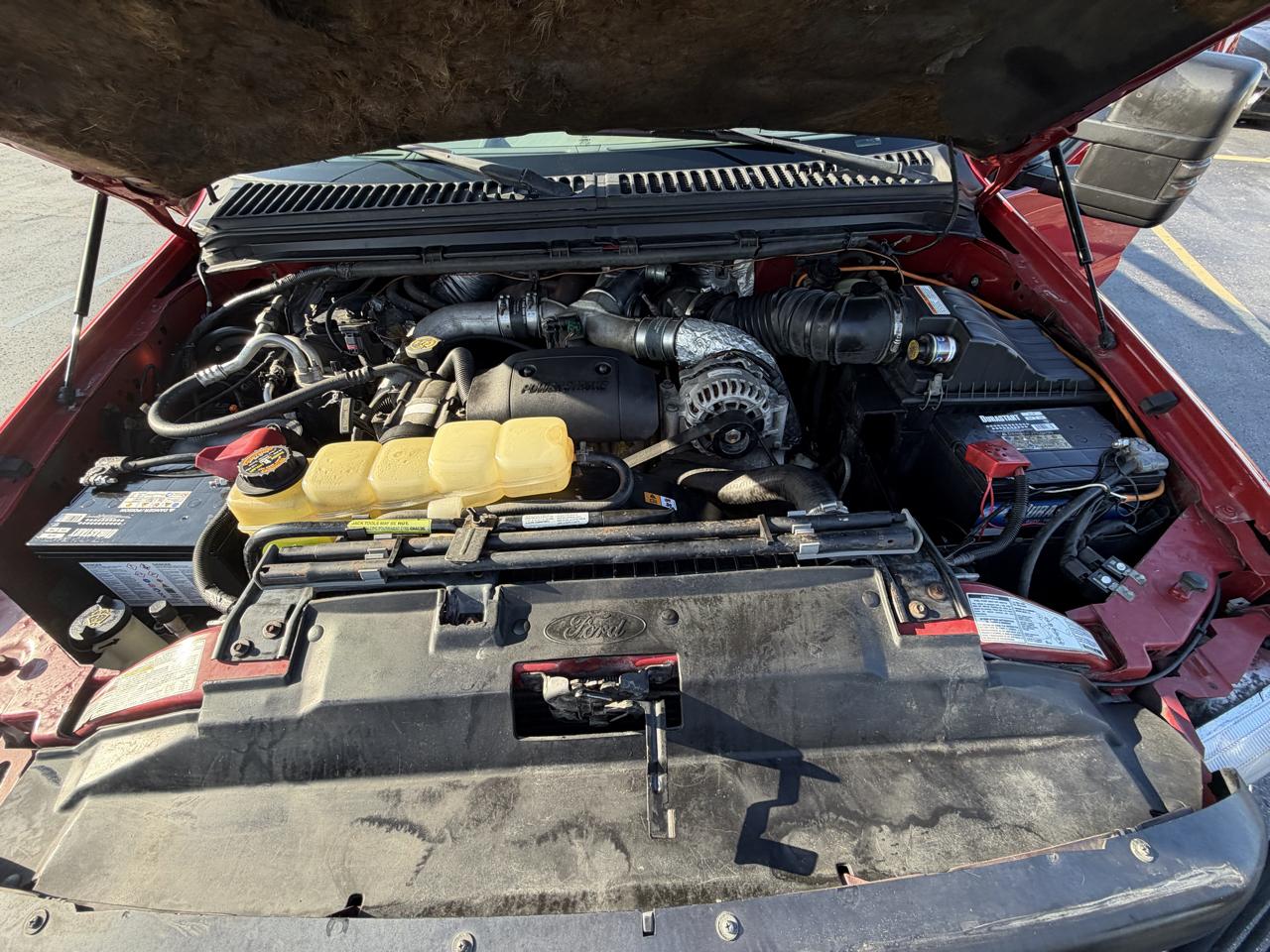 Ford Super Duty F-450 Reg Cab 141" WB XL 2000
