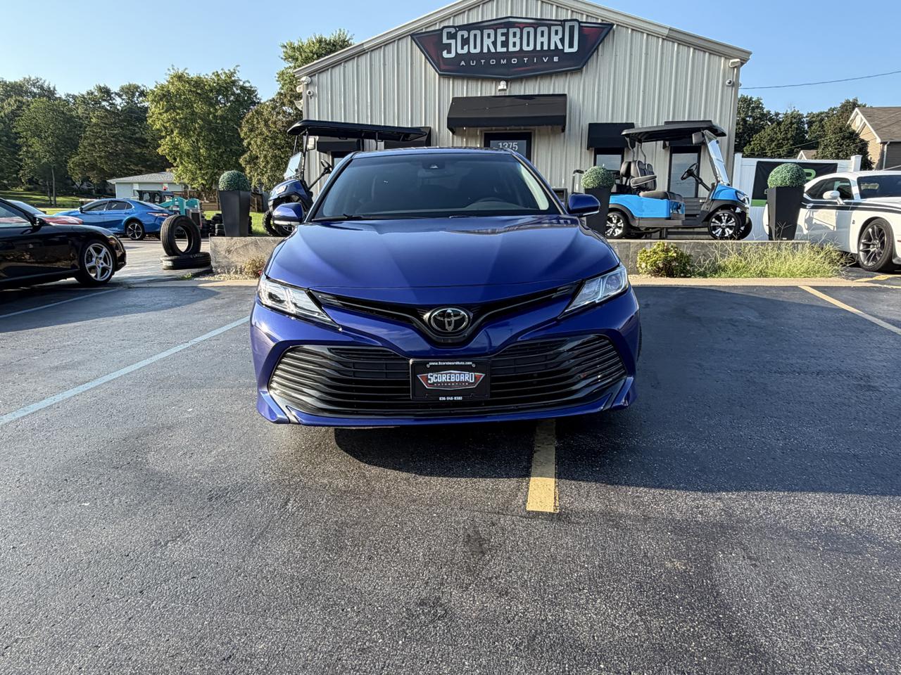 Toyota Camry LE Auto (Natl) 2018