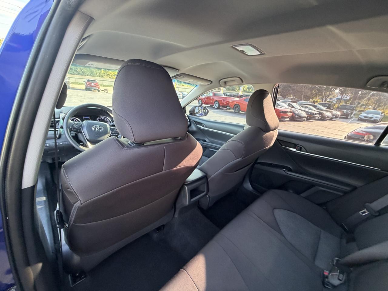 Toyota Camry LE Auto (Natl) 2018
