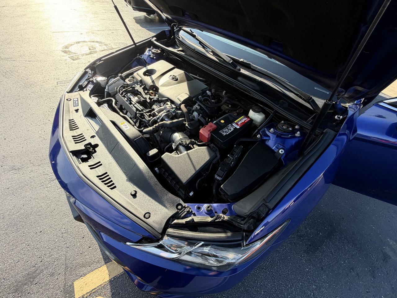 Toyota Camry LE Auto (Natl) 2018