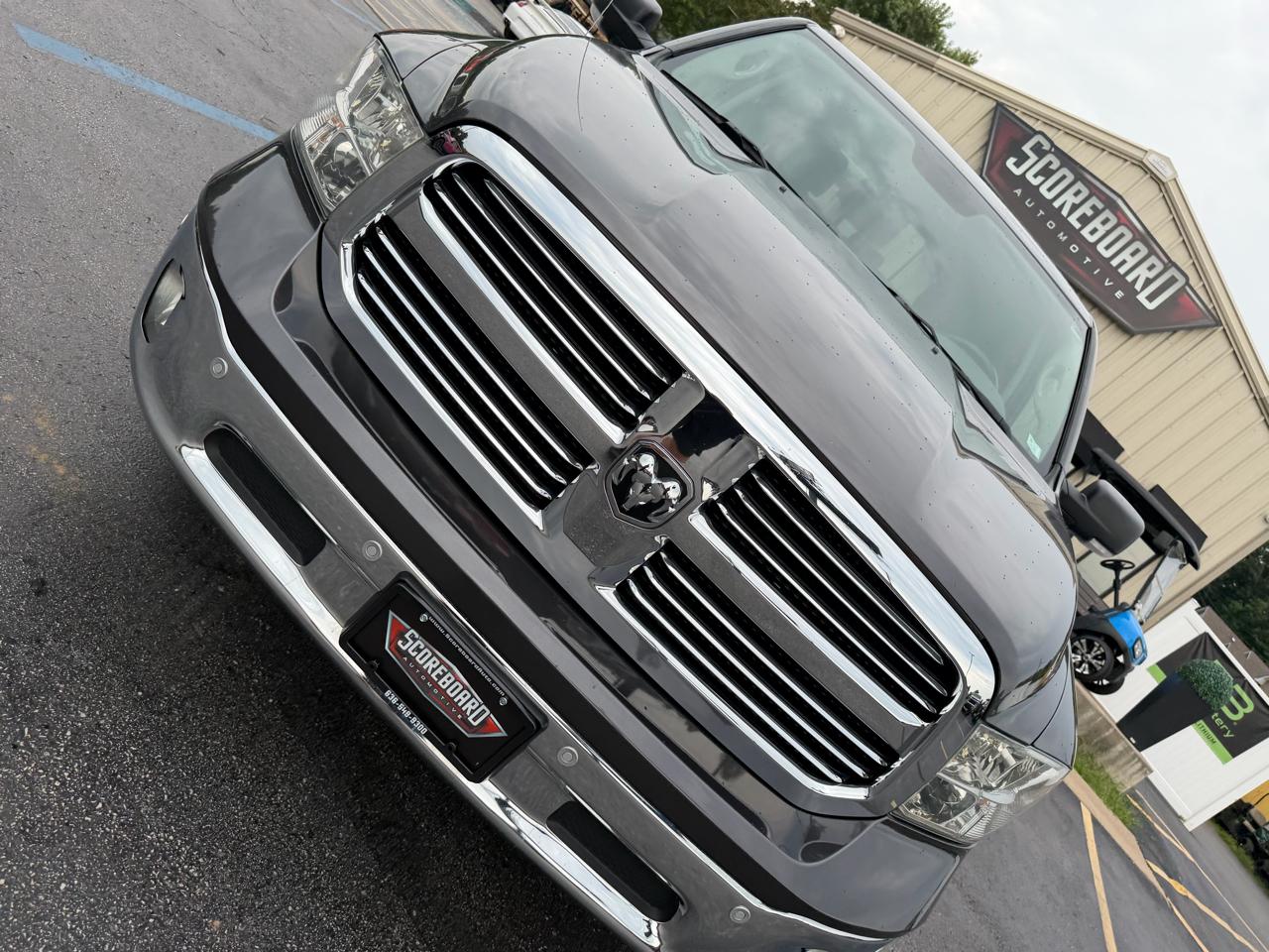 RAM 1500 4WD Crew Cab 140.5" Big Horn 2016
