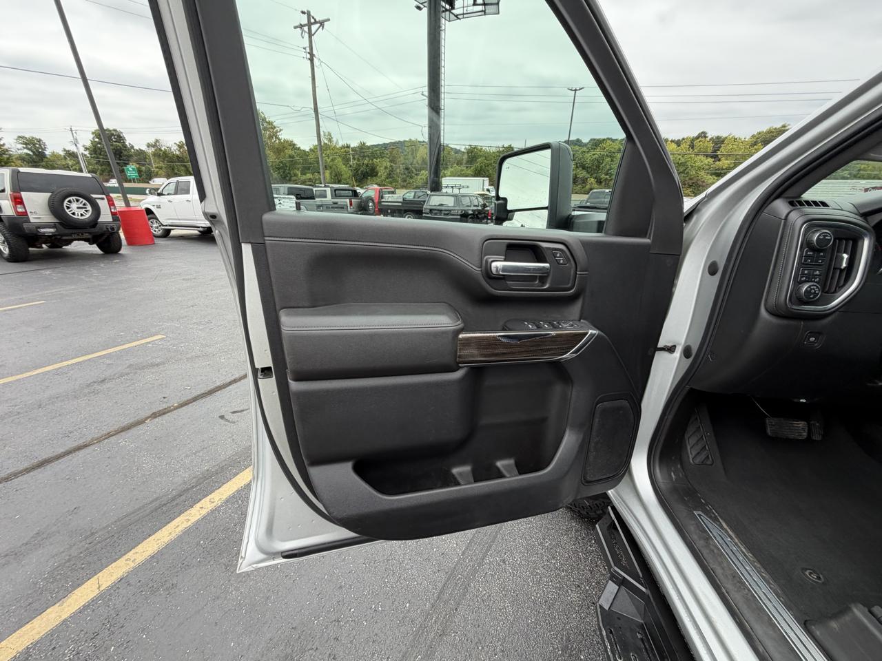 Chevrolet Silverado 2500HD 4WD Crew Cab 159" LT 2020