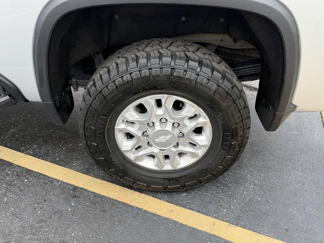 Chevrolet Silverado 2500HD 4WD Crew Cab 159" LT 2020