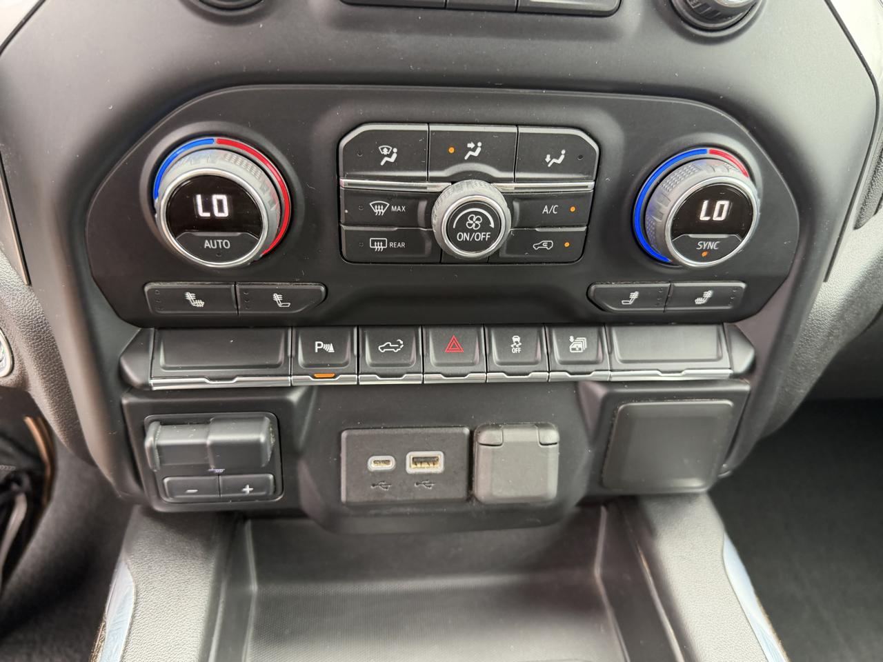 Chevrolet Silverado 2500HD 4WD Crew Cab 159" LT 2020