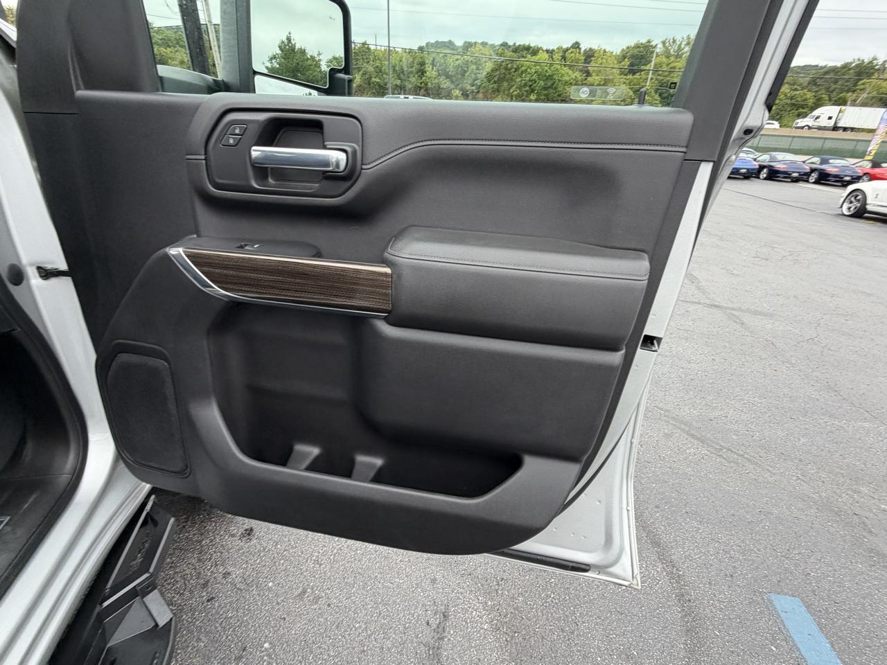Chevrolet Silverado 2500HD 4WD Crew Cab 159" LT 2020