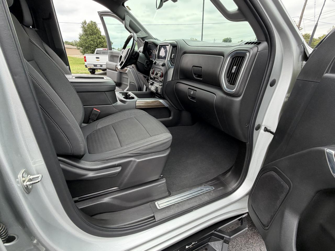 Chevrolet Silverado 2500HD 4WD Crew Cab 159" LT 2020