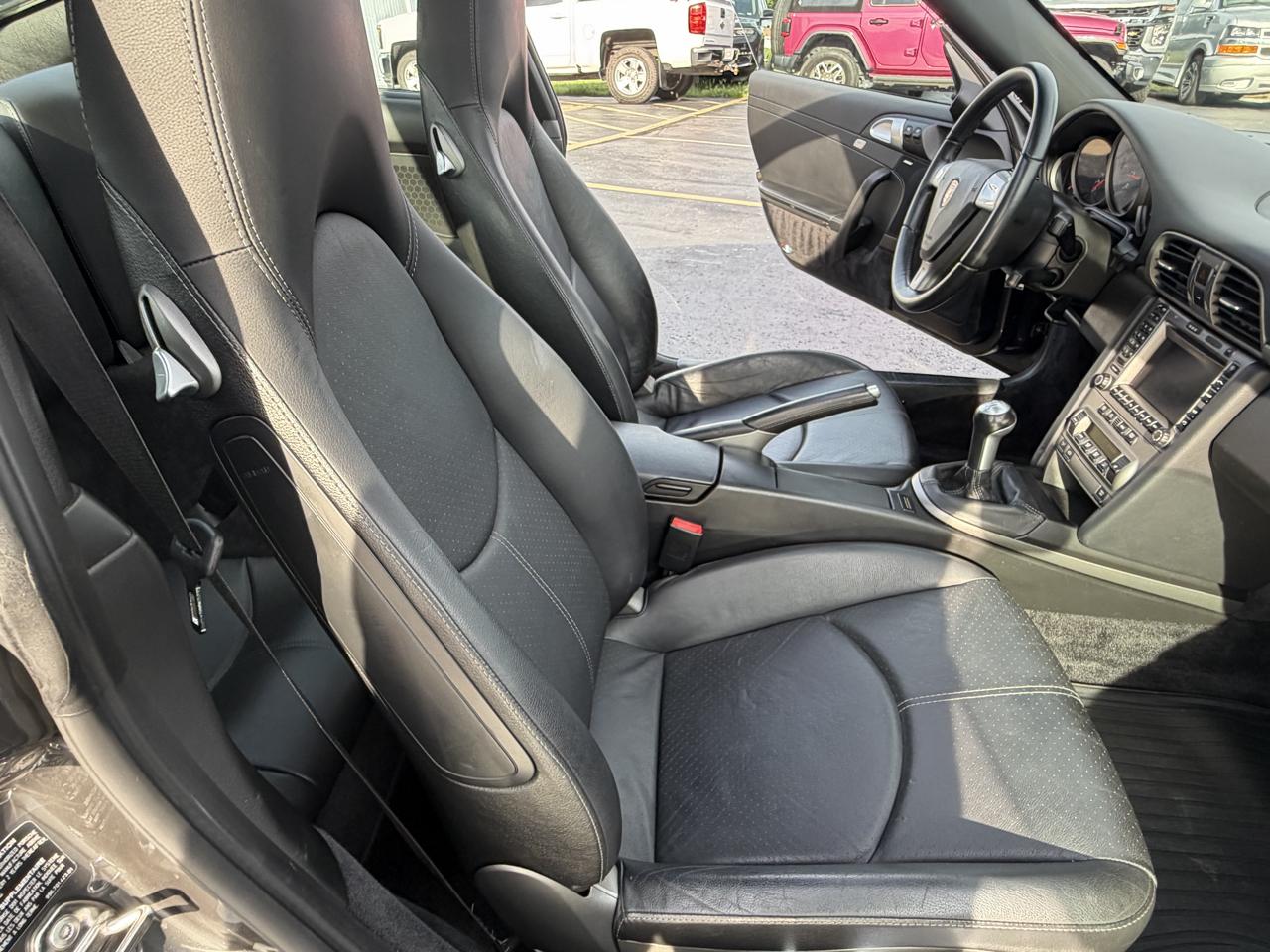 Porsche 911 2dr Cpe Carrera 2007