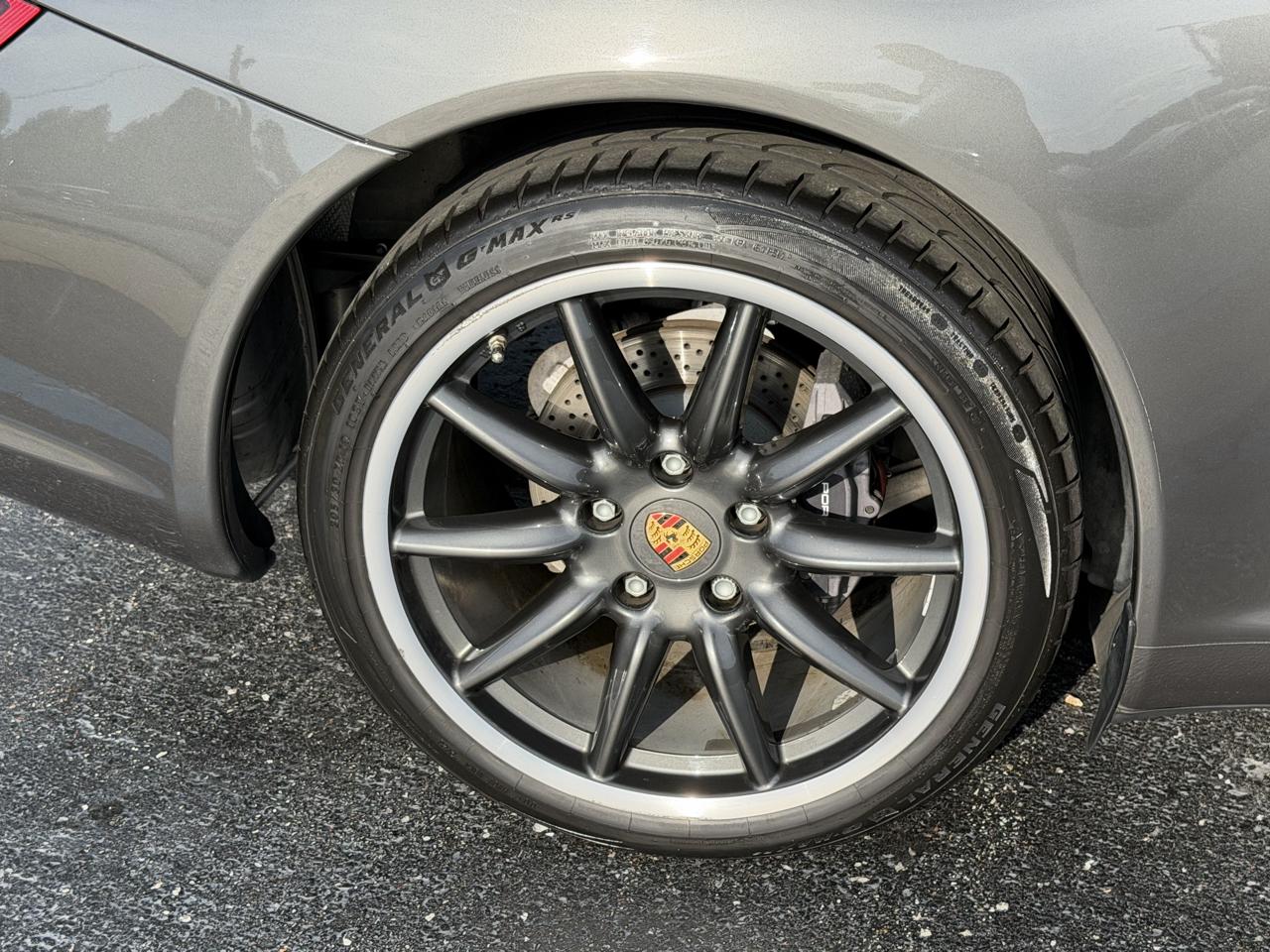 Porsche 911 2dr Cpe Carrera 2007