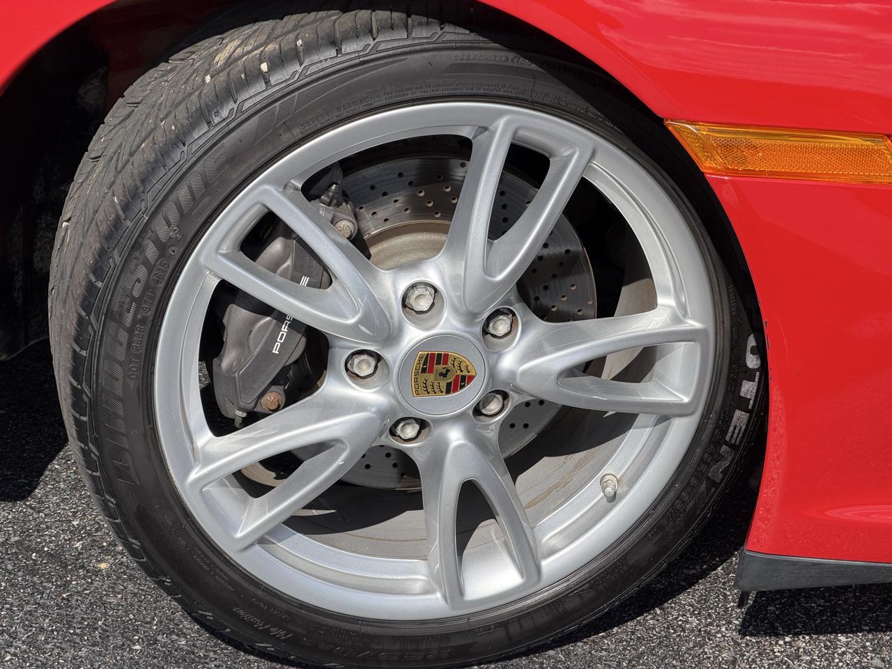 Porsche 911 2dr Cabriolet Carrera 2009