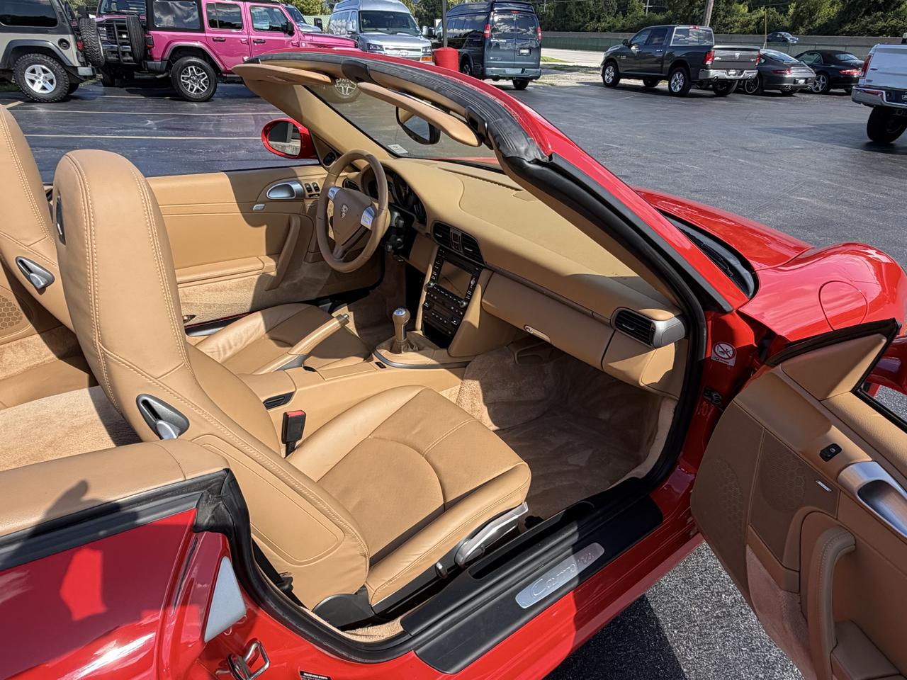 Porsche 911 2dr Cabriolet Carrera 2009