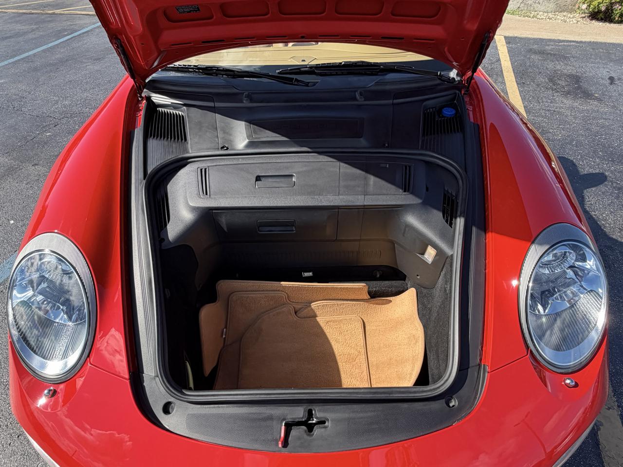 Porsche 911 2dr Cabriolet Carrera 2009