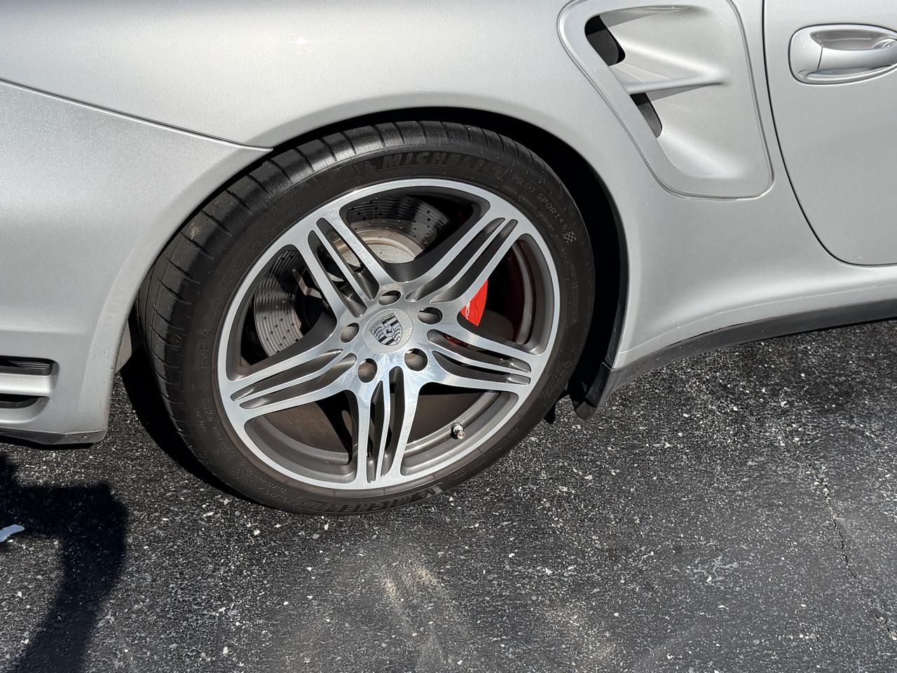 Porsche 911 2dr Cpe Turbo 2007