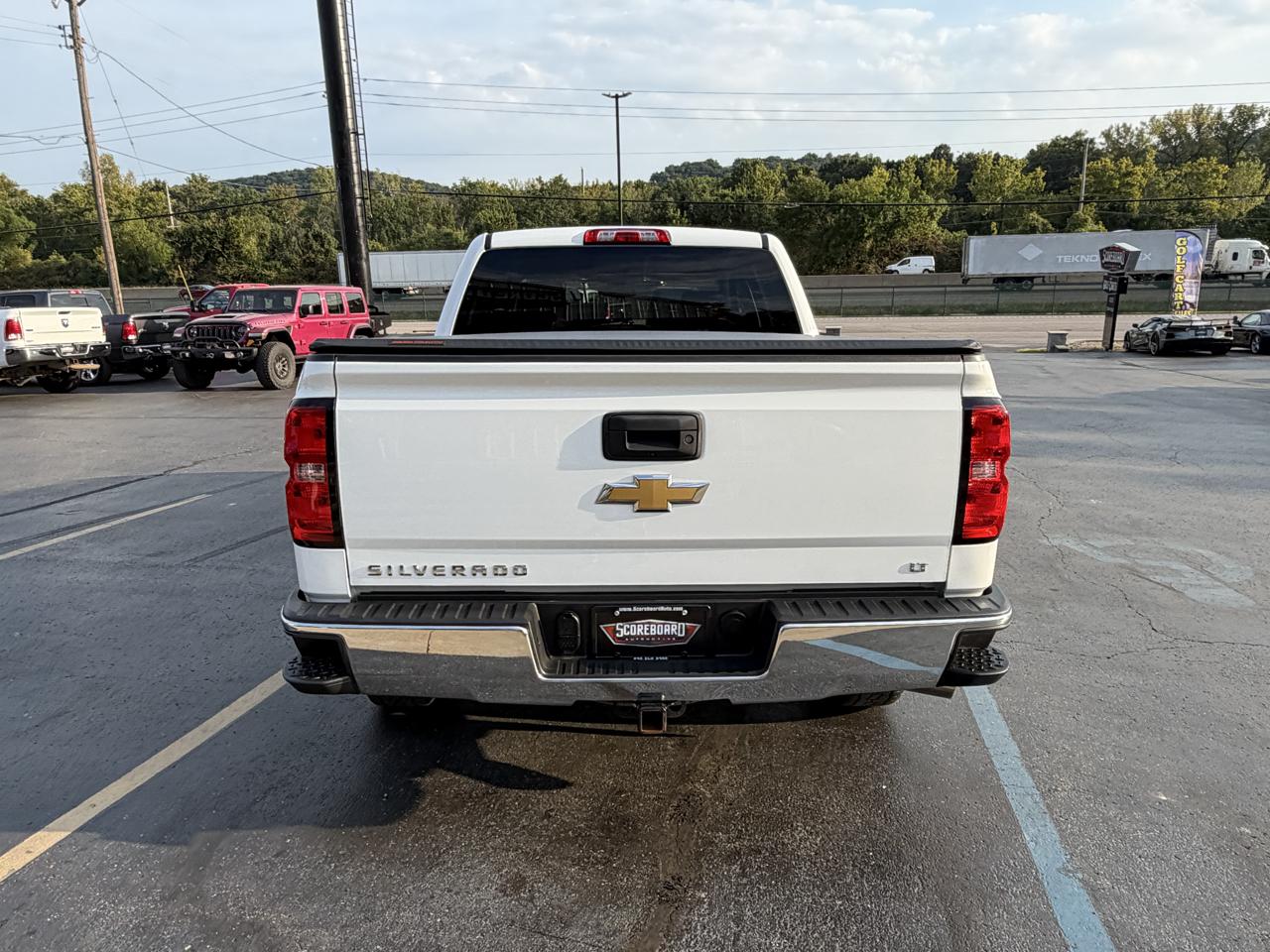 Chevrolet Silverado 1500 4WD Crew Cab 143.5" LT w/1LT 2018