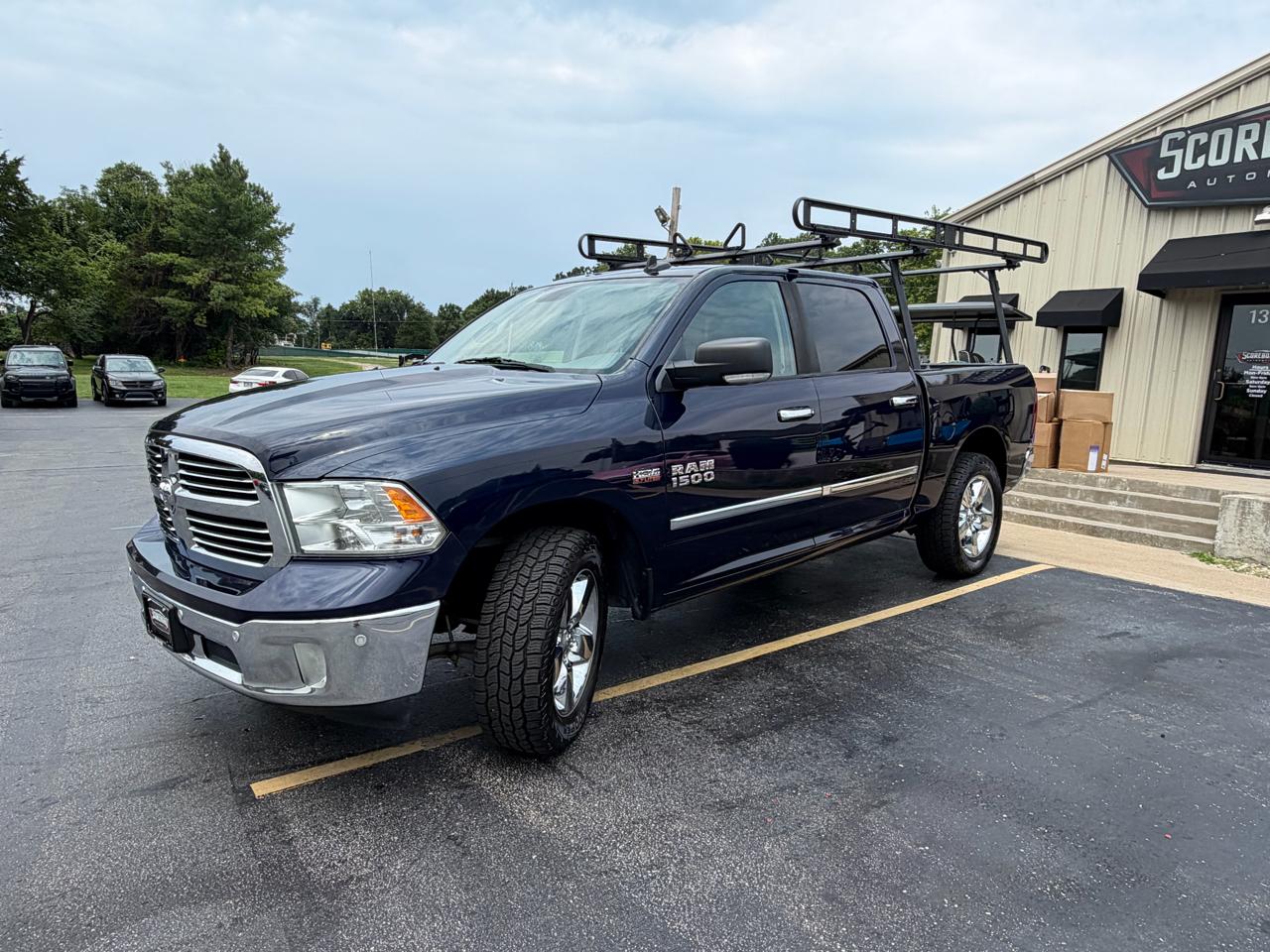 RAM 1500 4WD Crew Cab 140.5" Big Horn 2016