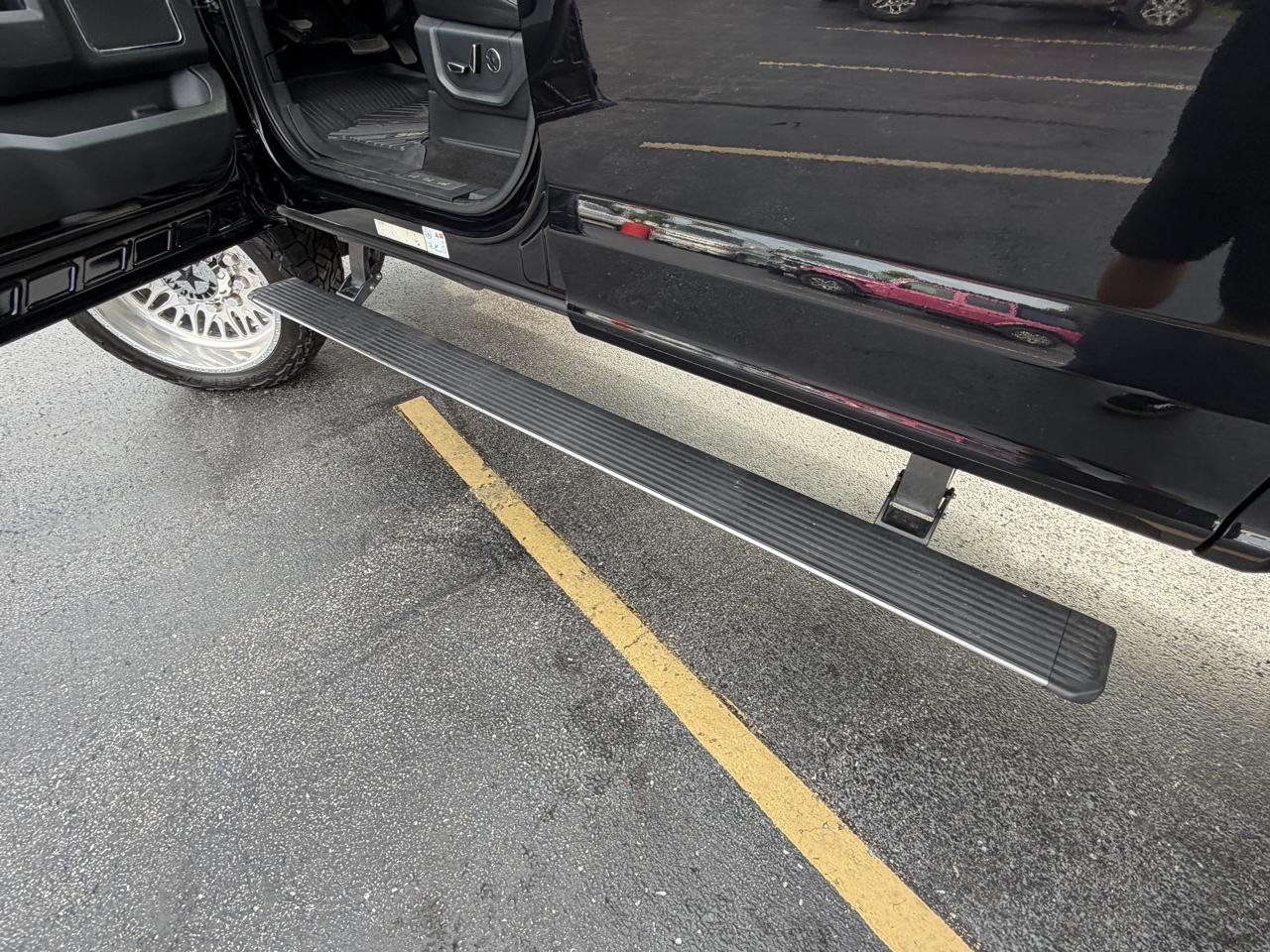 Ford Super Duty F-450 DRW Platinum 4WD Crew Cab 8' Box 2019