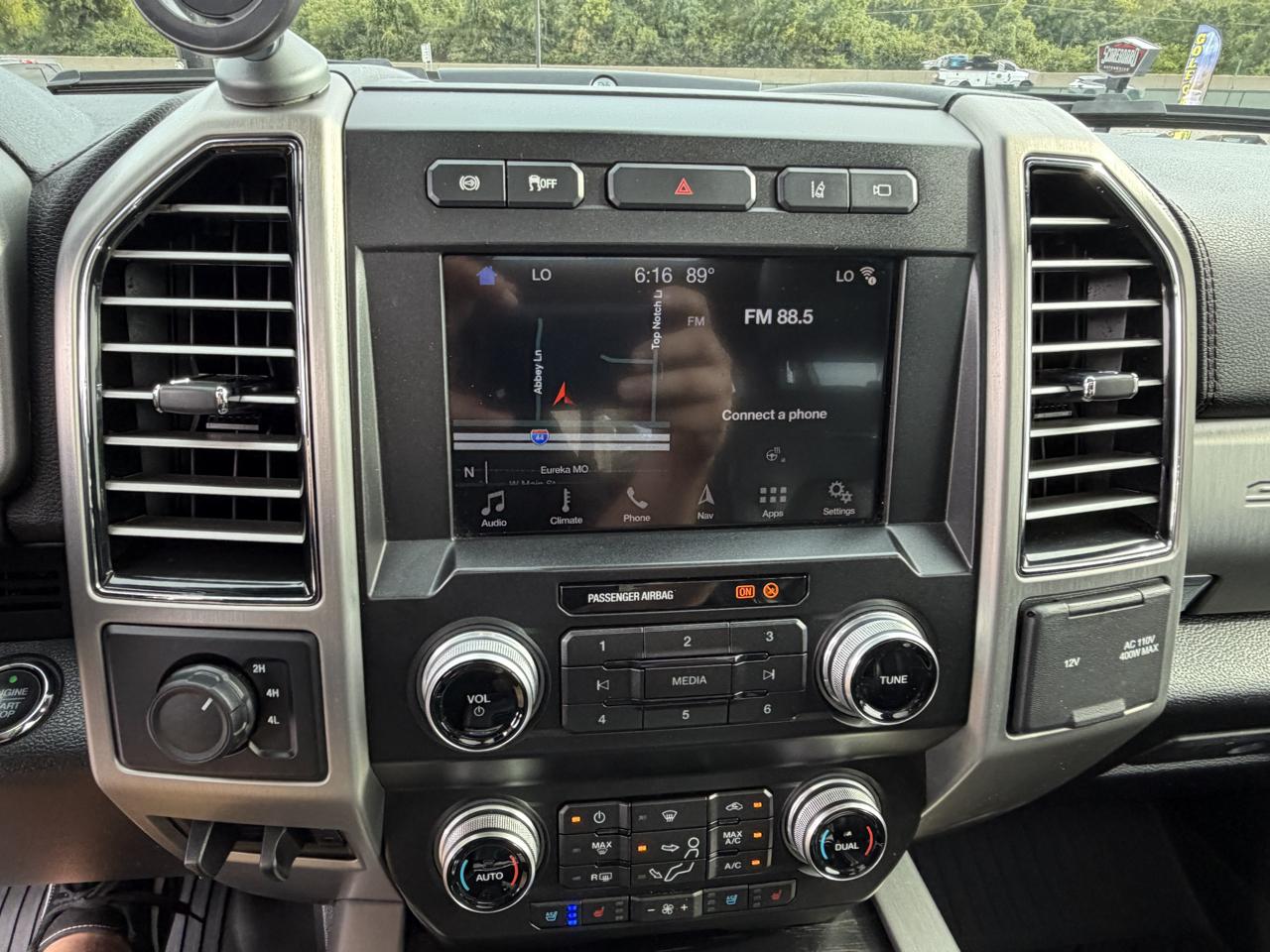 Ford Super Duty F-450 DRW Platinum 4WD Crew Cab 8' Box 2019
