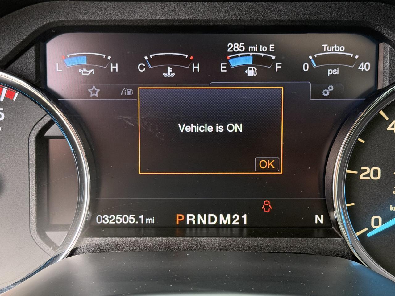 Ford Super Duty F-450 DRW Platinum 4WD Crew Cab 8' Box 2019