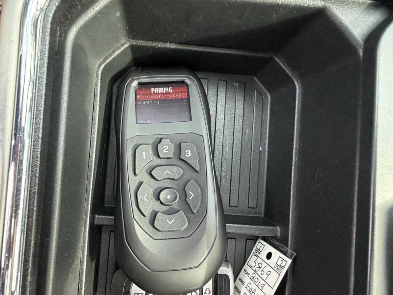 Ford Super Duty F-450 DRW Platinum 4WD Crew Cab 8' Box 2019