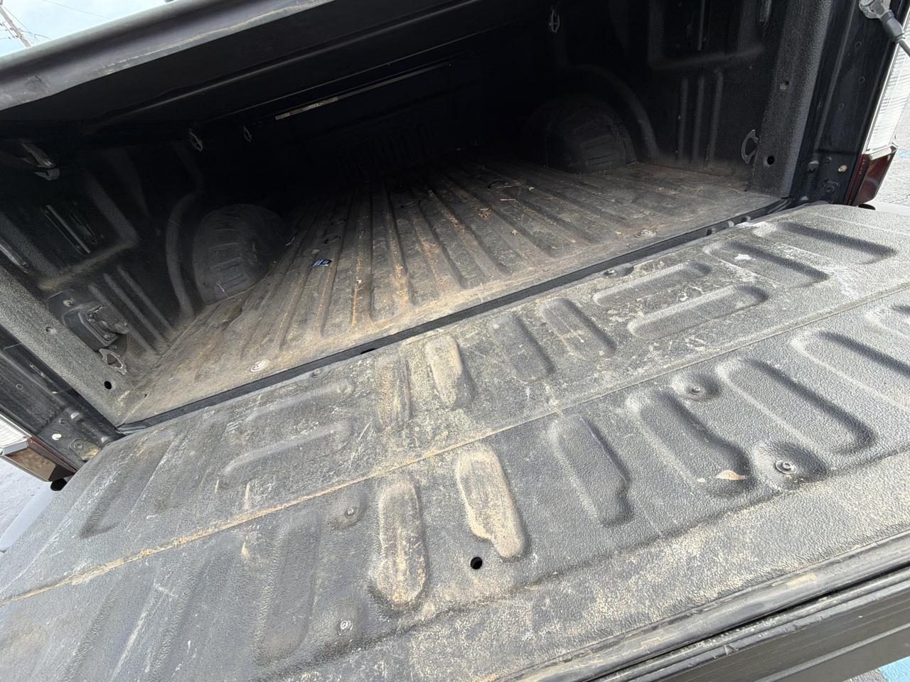 Ford Super Duty F-450 DRW Platinum 4WD Crew Cab 8' Box 2019