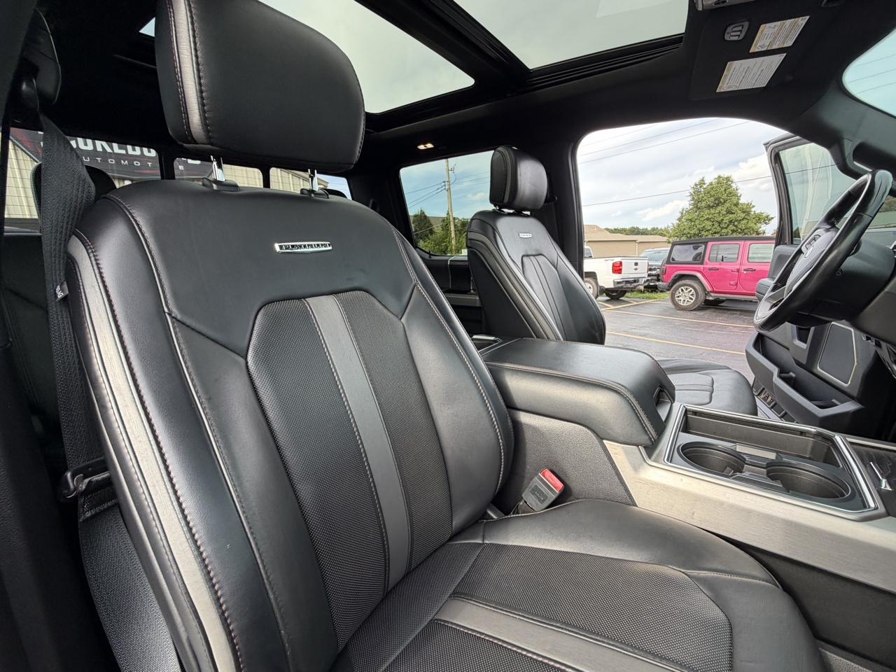 Ford Super Duty F-450 DRW Platinum 4WD Crew Cab 8' Box 2019