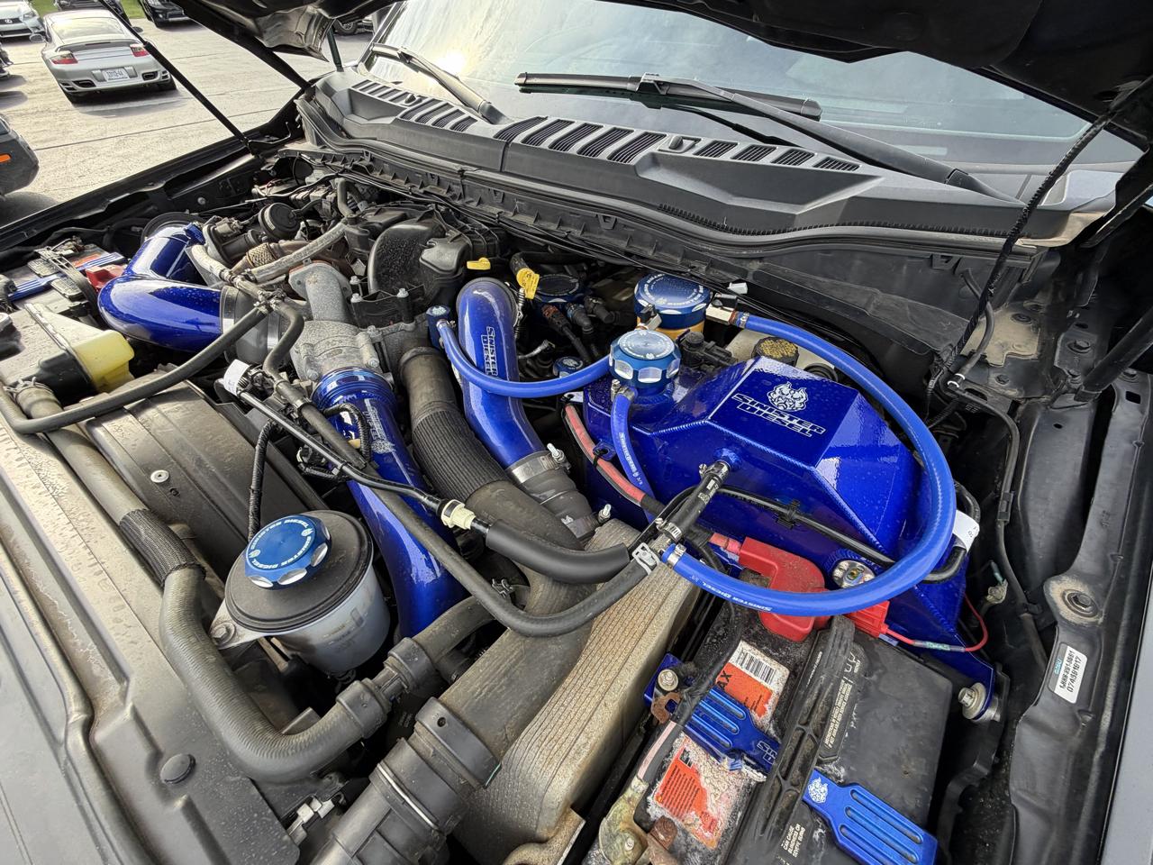 Ford Super Duty F-450 DRW Platinum 4WD Crew Cab 8' Box 2019