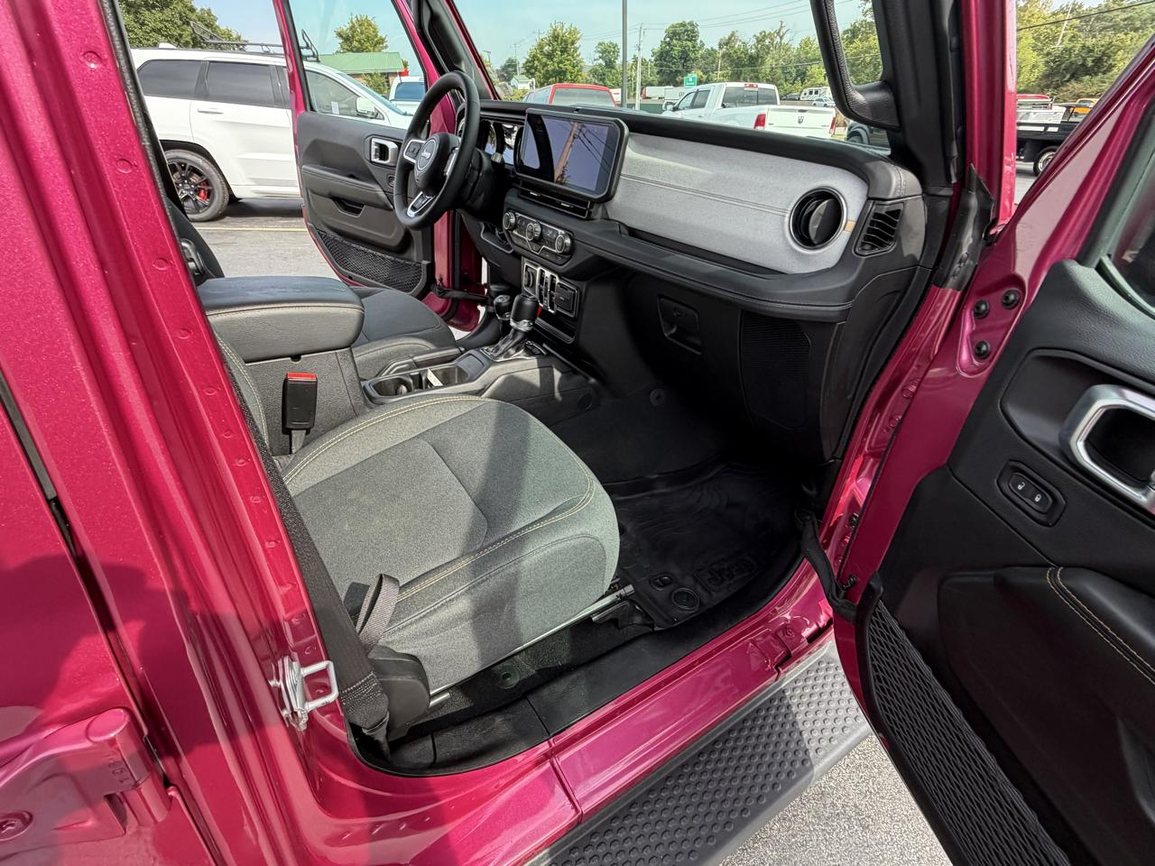 Jeep Wrangler Sahara 4 Door 4x4 2024