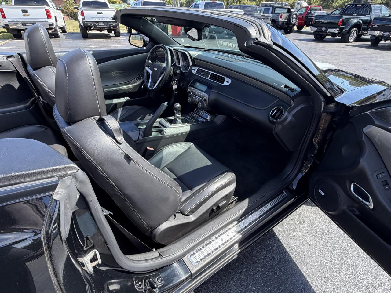 Chevrolet Camaro 2dr Conv 2SS 2012